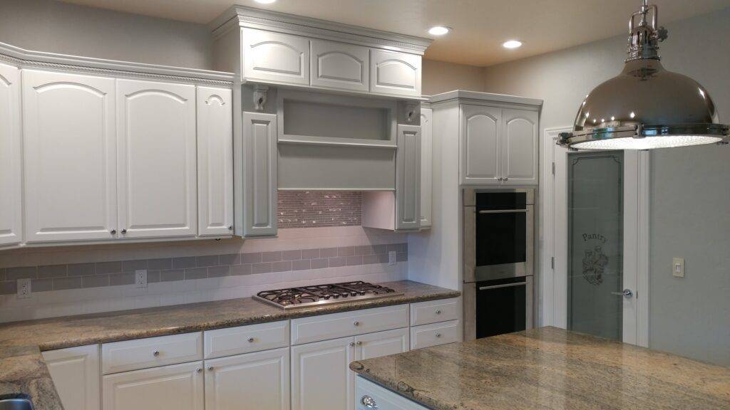 kitchen cabinet painting